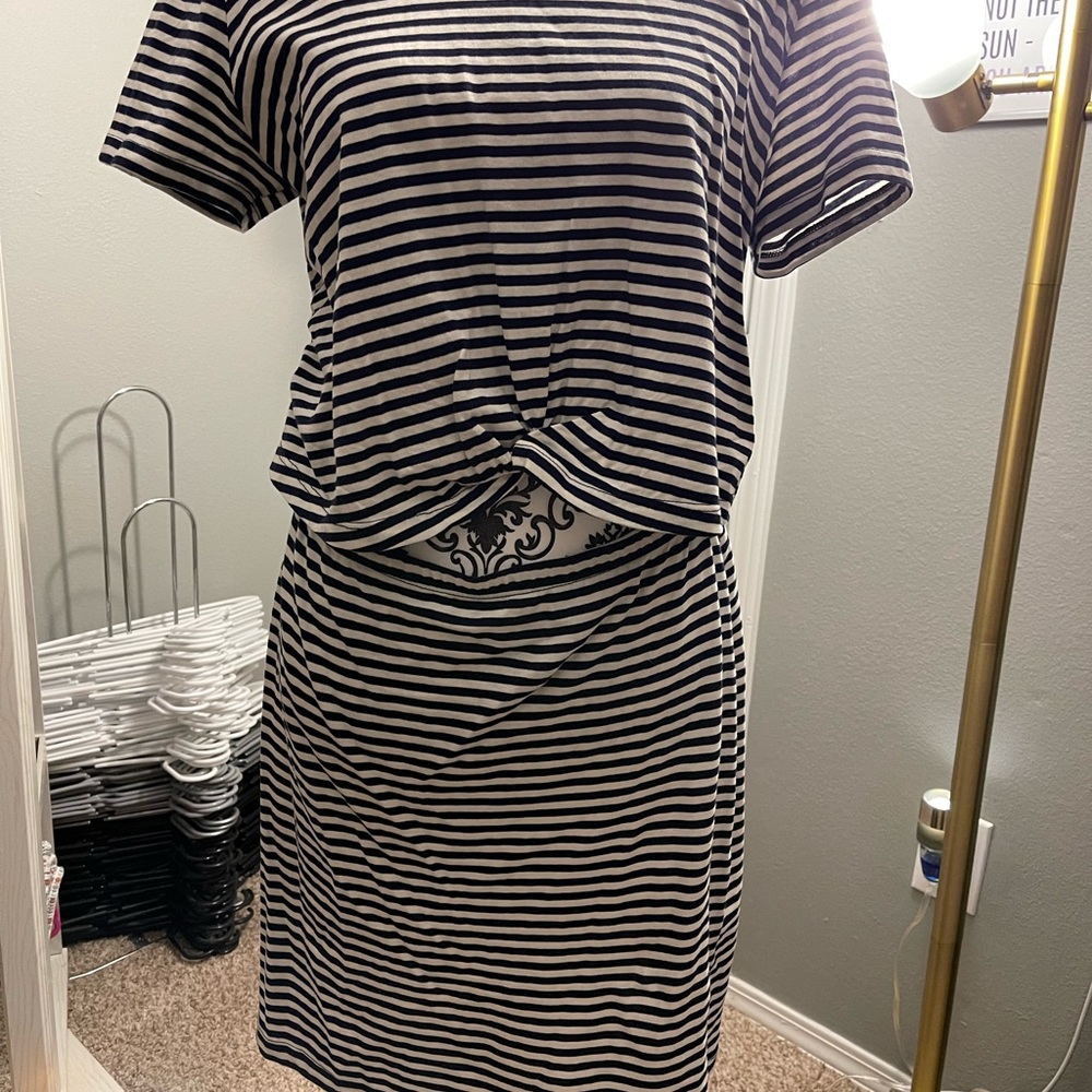 Socialite Stripe Cut-Out Dress - Picture 2 of 5